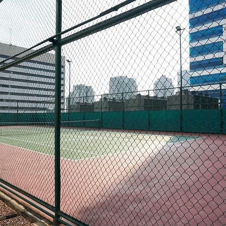 92 négyzetméteres, 3 hálószobás Apartman 2 fürdőszobával Senayan területén Jakarta Kültér fotó
